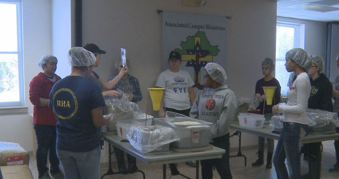 80 students pack 14,000 meals for Stop Hunger Now