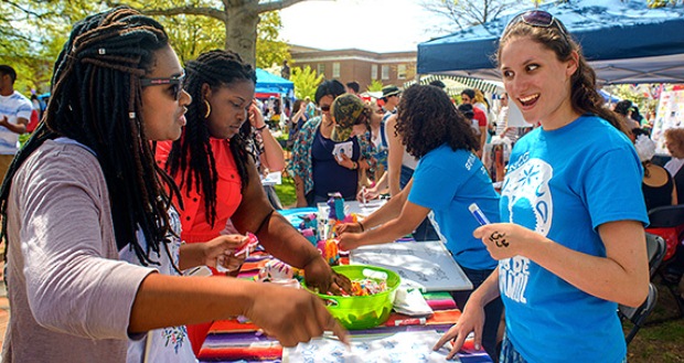 Featured Image for Warm, beautiful UNCG I-Fest